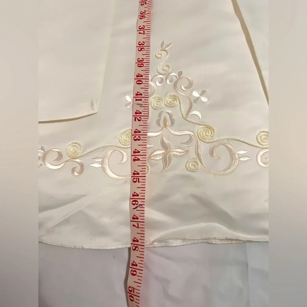 Beautiful David’s Bridals-Ivory Dress-Girl’s Size 12-Preowned-Good Condition - Picture 5 of 15